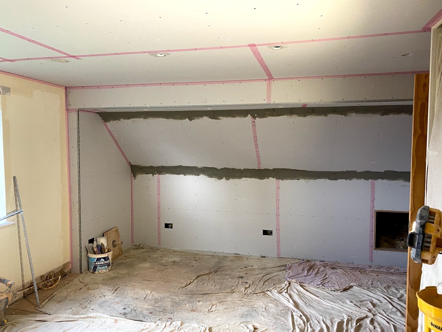 PL PLASTERING — Photos 11